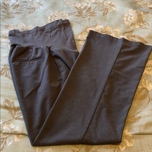 Grey maternity pants 🎉HOST PICK🎉